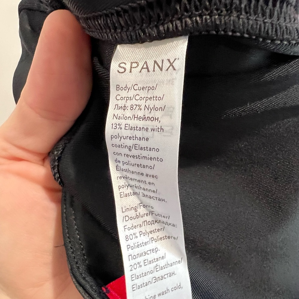 Spanx black faux leather Moto leggings - Picture 3 of 6
